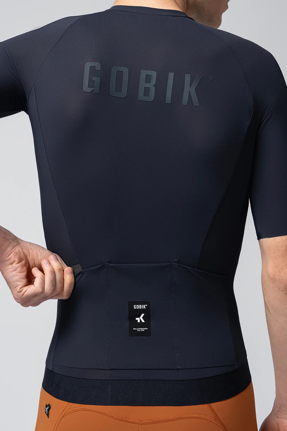 Gobik CX Solid – Tricota de ciclismo manga corta unisex.