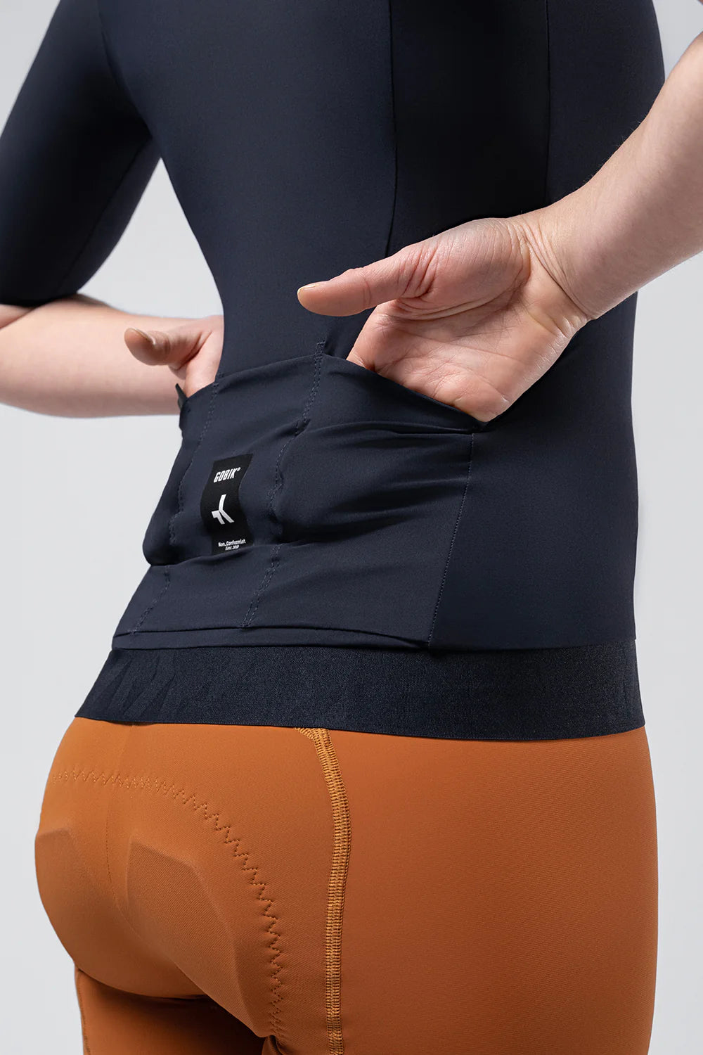 Gobik CX Solid – Tricota de ciclismo manga corta unisex.