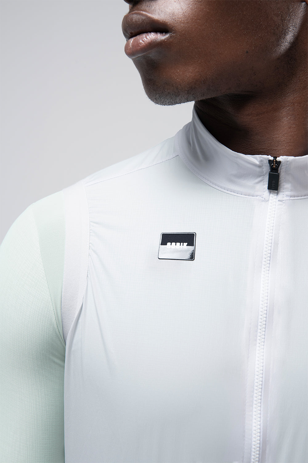 Gobik Vector 2.0 – Cortaviento de ciclismo sin mangas hombre.(Blanco)